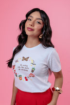 Camiseta Feminina com frase "Os sonhos não têm data de validade"
