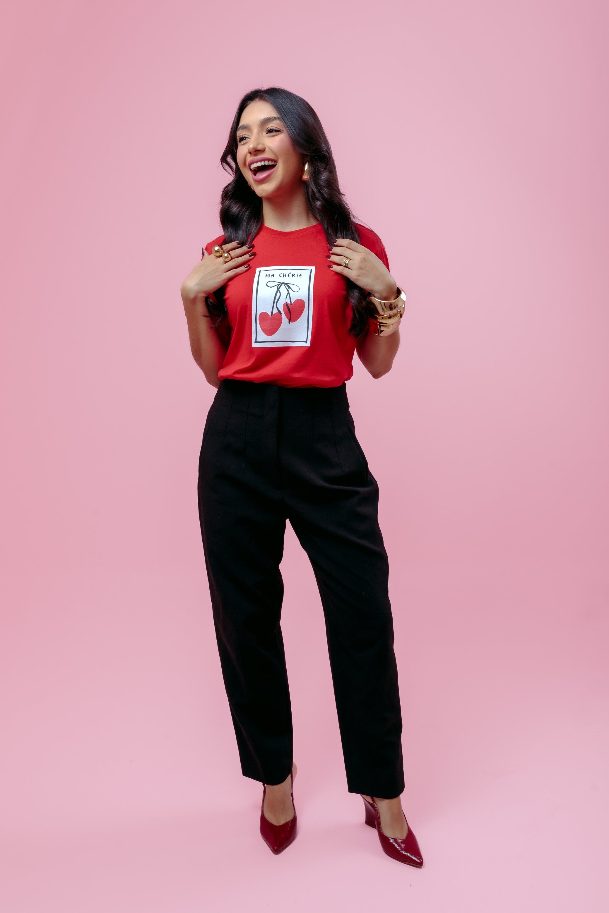 Camiseta Feminina Vermelha Estampa “Ma Chérie”