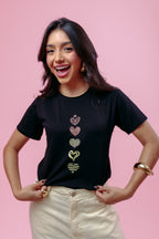 Camiseta Feminina Preta Estampa 3 Corações
