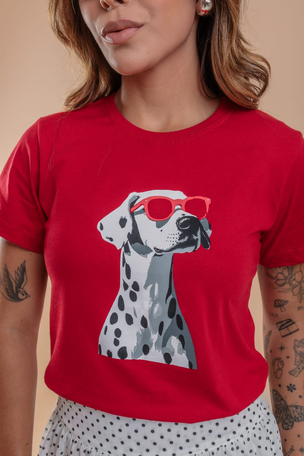 Camiseta Feminina Vermelha Estampa Cachorro